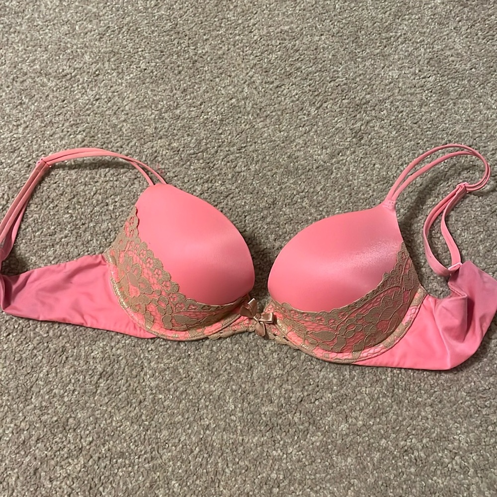 Victoria’s Secret pink and gold lace push up bra 34B